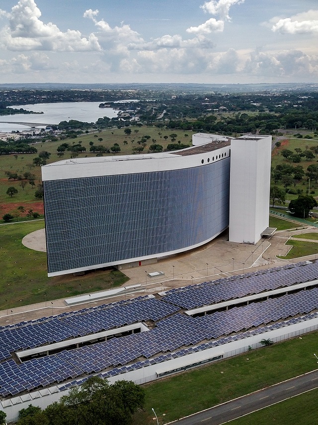 TSE autoriza e partido troca de número na urna