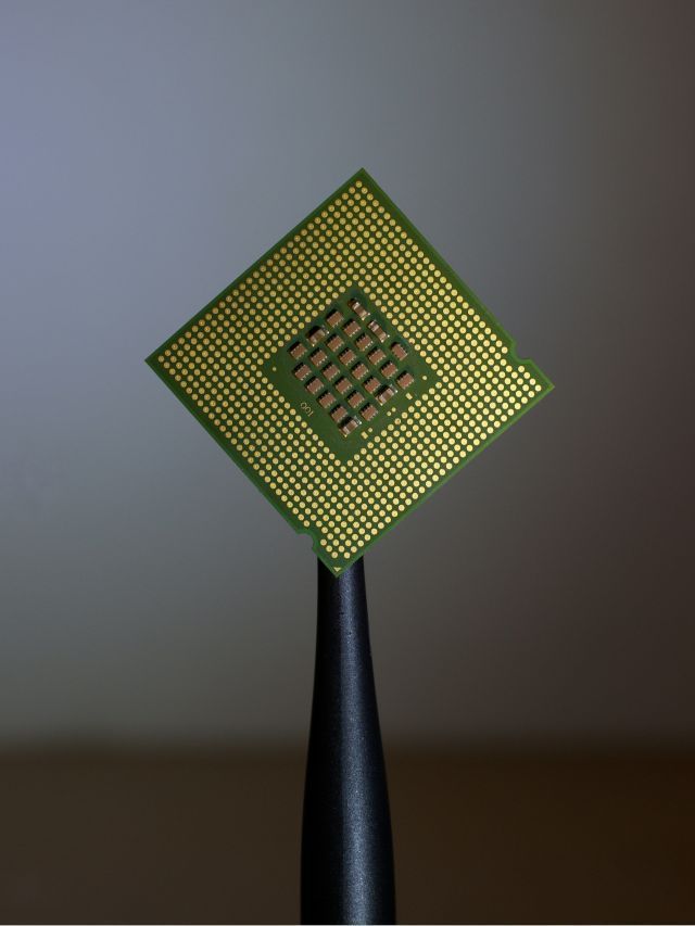 Meta começa a testar primeiro chip interno de treinamento de IA
