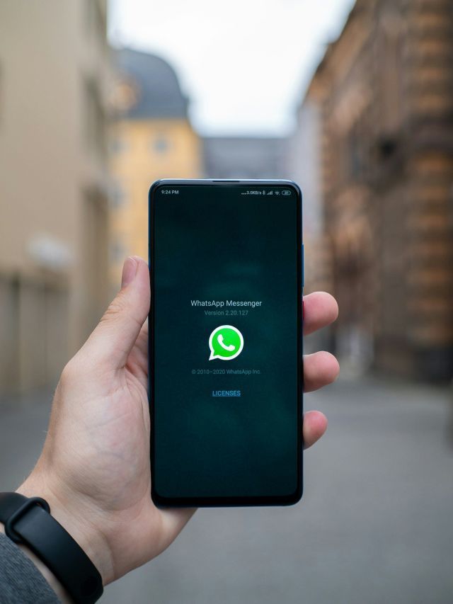WhatsApp deixará de funcionar em iPhones com iOS abaixo de 15.1