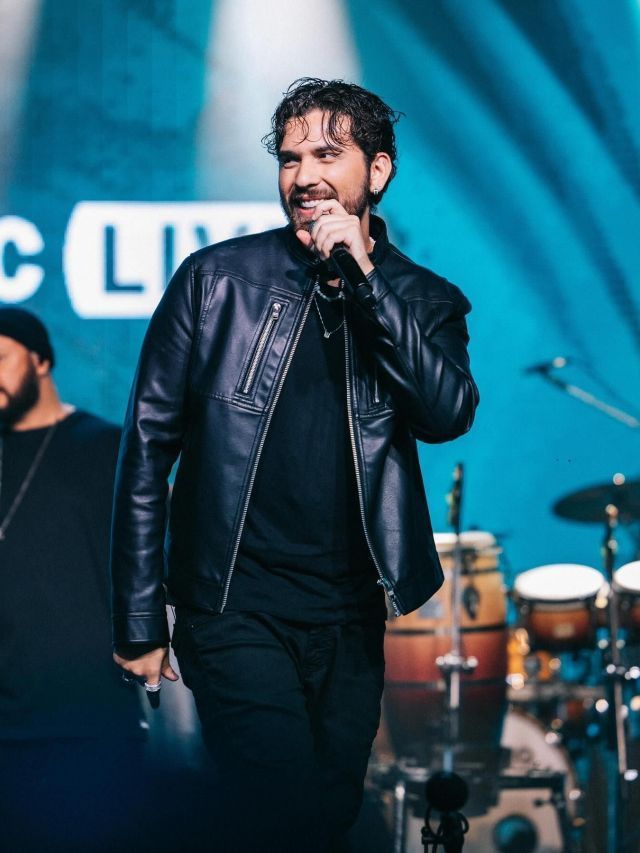 Gustavo Mioto fala sobre ser “nepo baby”: “Me ajudou muito”