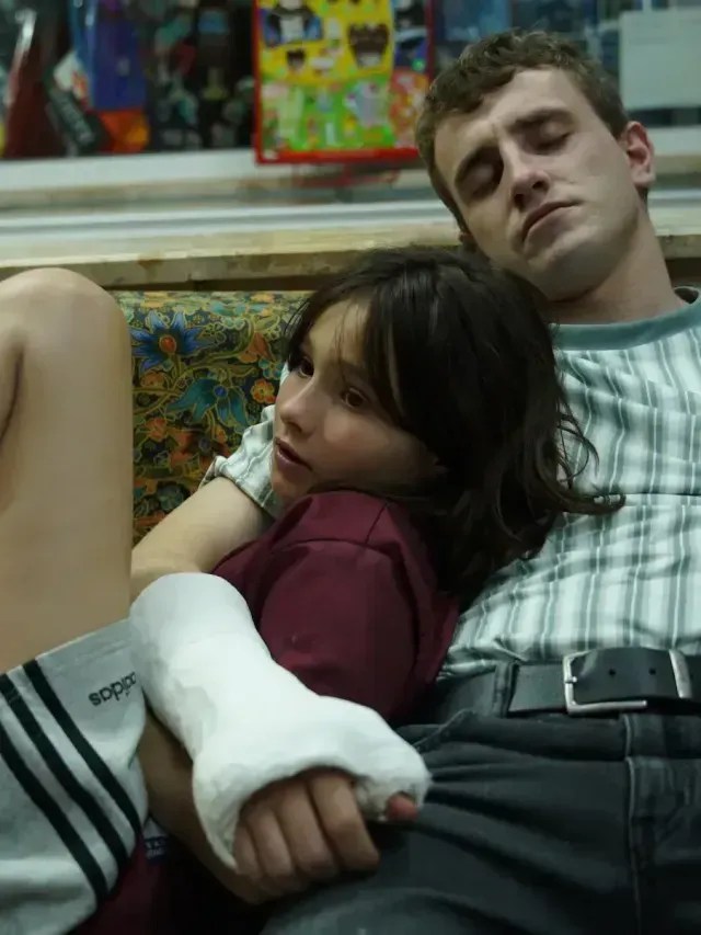 Atriz mirim de Aftersun sobre filme: Não sabia que era para ser triste
